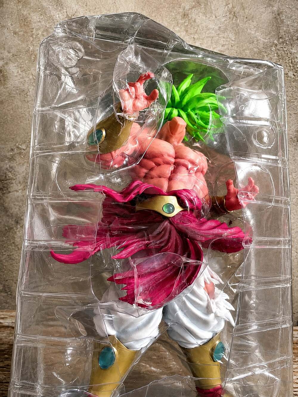 NEW Sealed Dragon Ball Z Broly Legendary Super Saiyan Figure Green Hair No Box